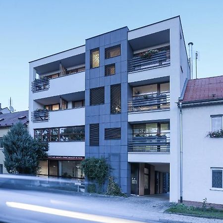 Par Pokoju Microhotel Злин Экстерьер фото